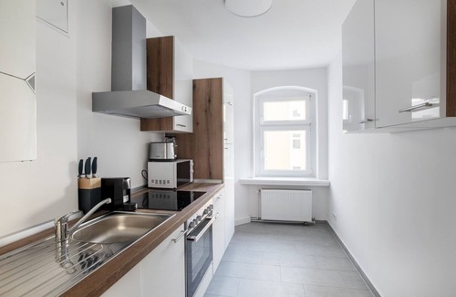 Moabit Apartment | Tasteful Mitte 1BR nr Spree, by Blueground