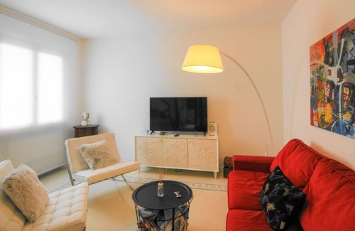 Corsanico-Bargecchia House | Tasteful semi-detached house with jacuzzi in Tuscany.