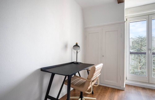 Wipkingen Apartment | Tasteful Wipkingen 2BR w/Garden & Storage, nr Transport, by Blueground