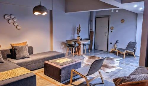 Attiki Apartment | Tatami zen apartment