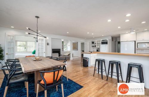 Saugatuck House | Tate House