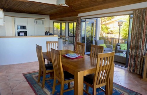 Acacia Bay House | Taupo Views