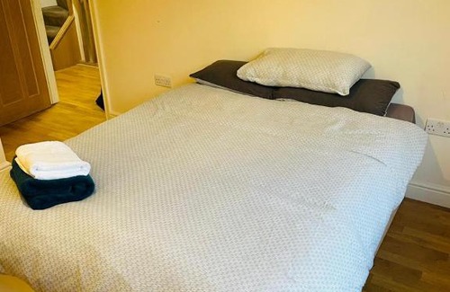 Thurlow Park Apartment | Tavern 3