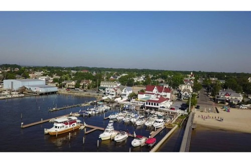 Somers Point House | TAVERN ON THE BAY HOTEL- Meyer Lansky Suite