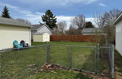 Tawas City House | TawaStay, Located Near Lake Huron and pet friendly!