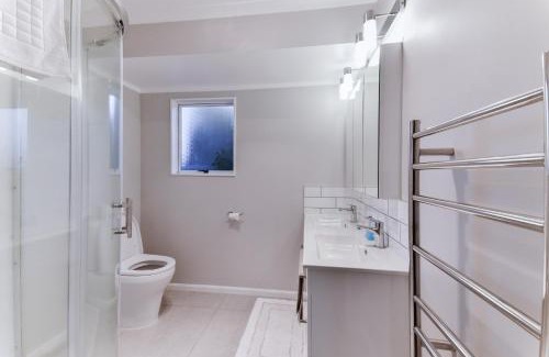 Mount Maunganui House | Tay St Beach Vibes