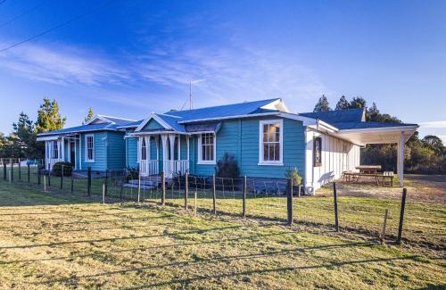 Erua House | Taylor Lodge Adventure Base - Erua Holiday Home