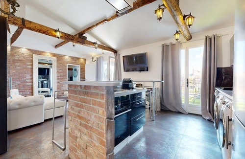 Saint-Merri Apartment | TBS 201 - Fabulous apartment with terrace