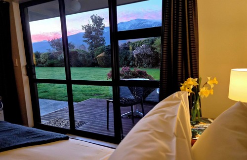 Kaikoura Bed & Breakfast | Te Mahuru Retreat