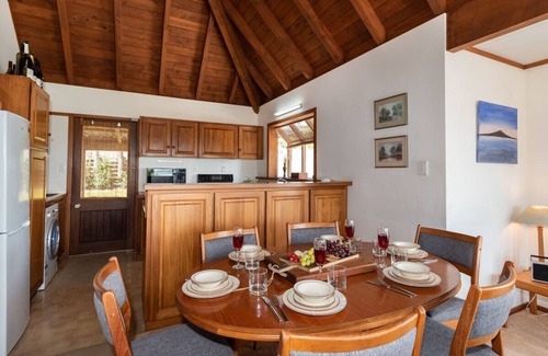 Russell House | Te Maiki Escape - Russell Holiday Home