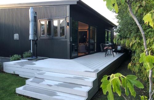 Kelvin Heights Apartment | Te Toka