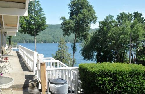 Lake George Resort | Tea Island Resort