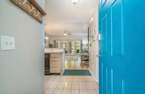 North Myrtle Beach Apartment | Teal Lake 0112