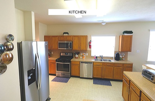 Fresno House | Teal Run · Fresno, Hou❤️Sugarland, Richmond, 5BR, 10 Beds