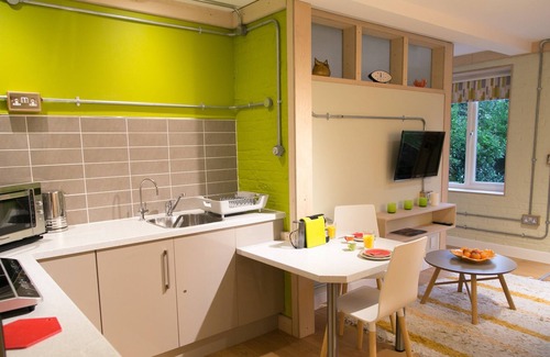 West Wittering Apartment | Teasel at Claron Lodge - Beautiful En Suite Studio Apartment