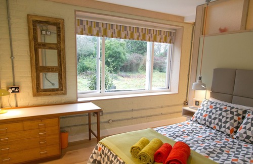 West Wittering Apartment | Teasel at Claron Lodge - Beautiful En Suite Studio Apartment
