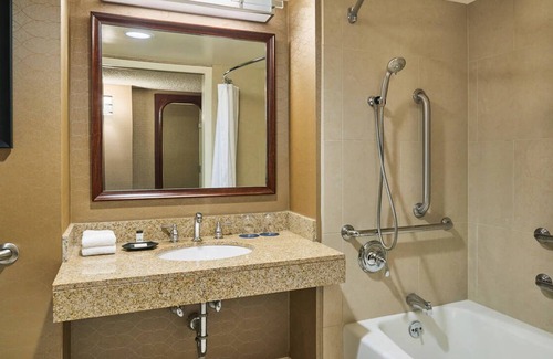 Greenwood Village House | Techscape Haven: Short Drive to Elitch Gardens. FREE Parking, Swimming Pool!