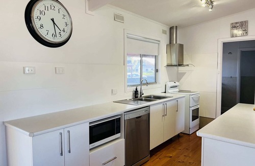 Waterhouse House | Teddy's Shack - Pet friendly outside