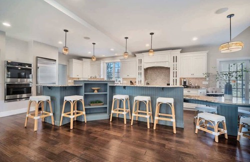 Groton House | Tee n’ Sea | Luxury Getaway - Golf & Coastal Views