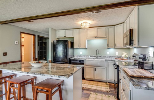 Dillard Condo | Tee Off in the Mtns: Sky Valley Condo w/View!