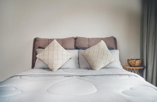 Nusajaya Apartment | Teega 12pax Cozy 4BR w Bathtub by Our Stay