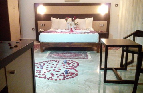 Algiers Hotel | Telemly Hotel