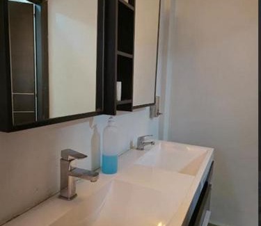 Algiers Hotel | Telemly Hotel