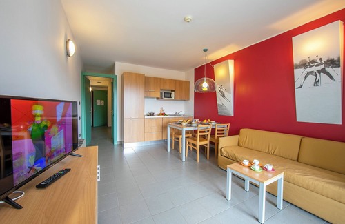 Sestriere Apartment | Teleo 83 Ski In - Ski Out 50m