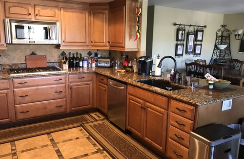 Temecula House | Temecula Winery Estate Villa at Longshadow Ranch Winery Permit #0204
