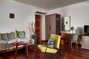 Sangkat Sla Kram Hotel | Templation Hotel