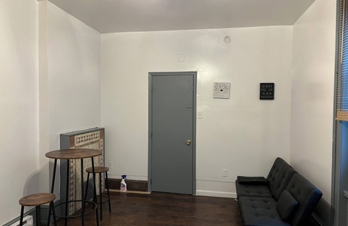 North Philadelphia Apartment | Temple Hosp 2ndFl Rear Catio