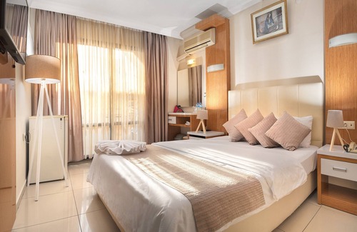Camlık Mahallesi Hotel | Temple Hotel