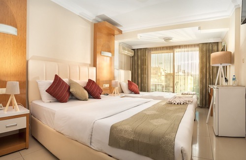 Camlık Mahallesi Hotel | Temple Miletos Spa Hotel