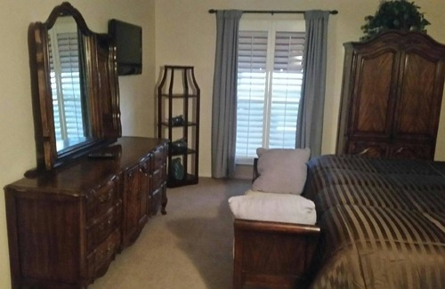 Sun City House | Temporary Home or Family Vacation in the Sun!