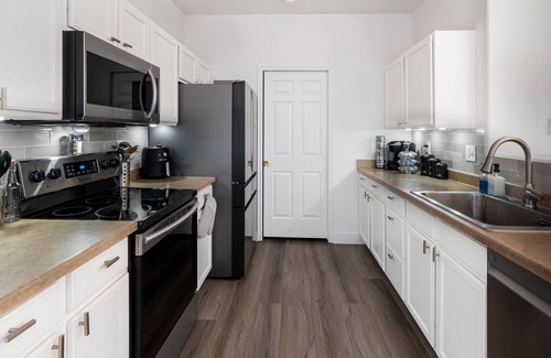 Northglenn Condo | Temporary home serene, peaceful, bright, and beautiful 15 minutes to Denver.