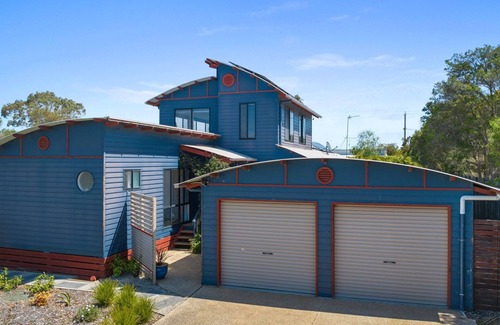 Inverloch House | Tempting Tamara Inverloch