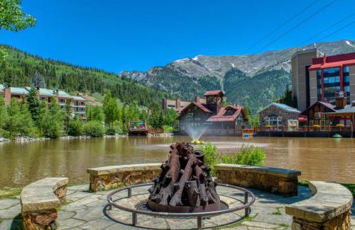 Copper Mountain Village Apartment | Ten Mile Haus