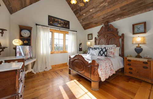 Lebanon House | Tennessee Tranquility - HGTV Design - Pool - Inquire for Events!