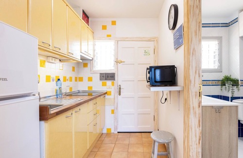 San Marcos Apartment | TenoHomes Oceanview Studio with Balcony