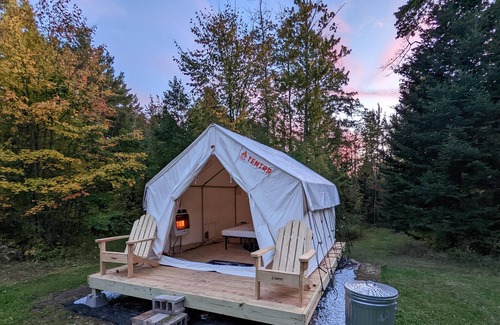 New London RV Rental | Tentrr Signature Site - Secluded Retreat - Main Street Meadows