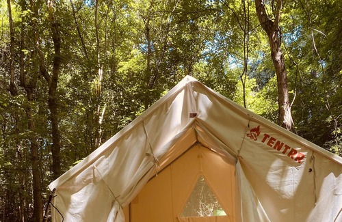 Tennga RV Rental | Tentrr Signature Site - Crestview Campsite Three