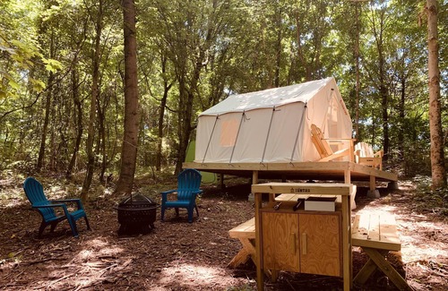 Tennga RV Rental | Tentrr Signature Site - Crestview Campsite Three