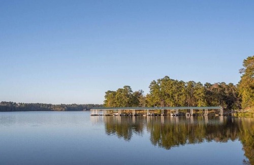 McComb RV Rental | Tentrr State Park Site - Mississippi Percy Quin State Park - Eastside Lakeview B