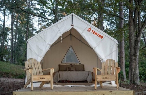 McComb RV Rental | Tentrr State Park Site - Mississippi Percy Quin State Park - Eastside Lakeview D