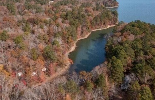 Iuka RV Rental | Tentrr State Park Site - Mississippi JP Coleman State Park - Shady Bluff A - Si