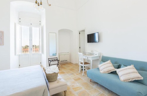 Mola di Bari Hotel | Tenuta Pinto