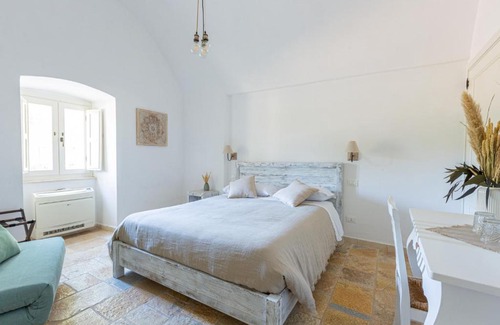 Mola di Bari Hotel | Tenuta Pinto