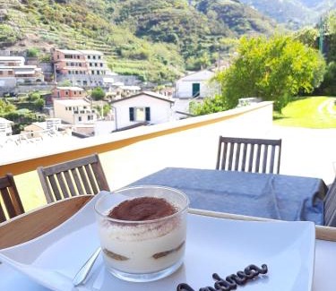 Riomaggiore House | Terra Prime Suite
