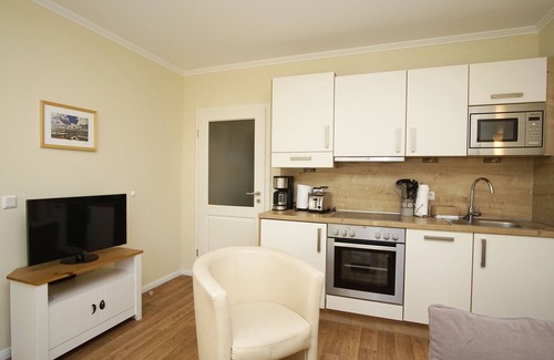Gohren Apartment | Terrace, free use of the AHOI adventure pool and sauna - Sea view apartment 43