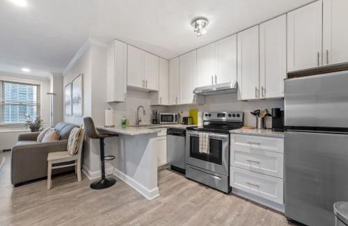 Downtown Atlanta House | Terrace, Skyline View, Downtown, Restaurant and Bars